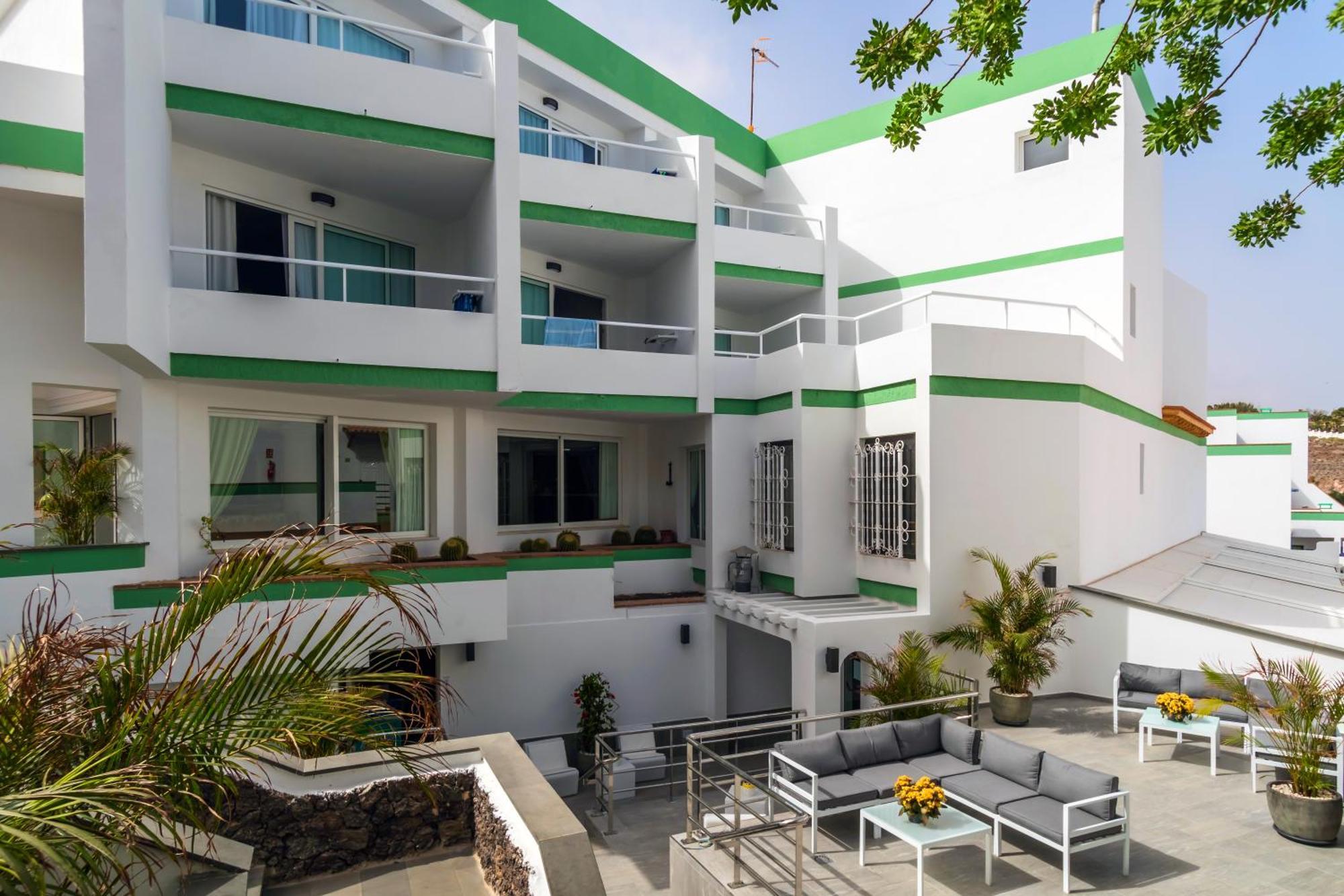Aparthotel Esquinzo Y Monte Del Mar Playa De Esquinzo Екстер'єр фото